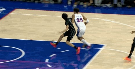 世界杯手机观看软件下载-亏麻了！篮网挑战出界球球权失败 还被补吹一个犯规