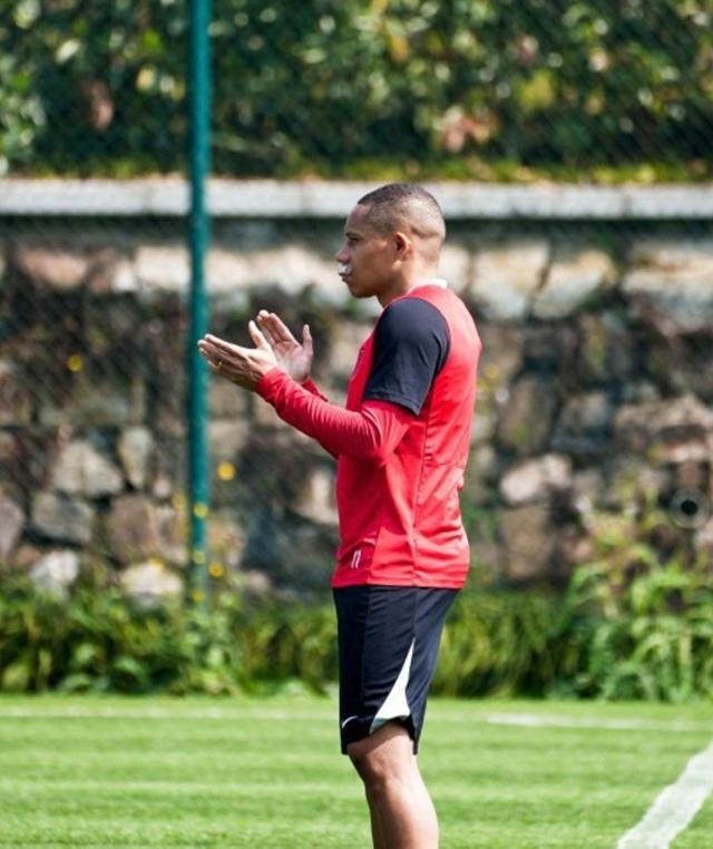 世界杯客户端升级说明-中超2名外援昨天赛后同时感叹：中国非常安全，在这里很幸福！|河南队|巴西|姆布拉|法甲|意甲_新浪体育_新浪新闻